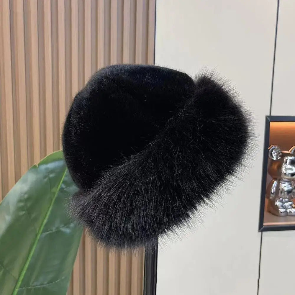 FurLuxe™ Elegant Faux Fur Winter Hat